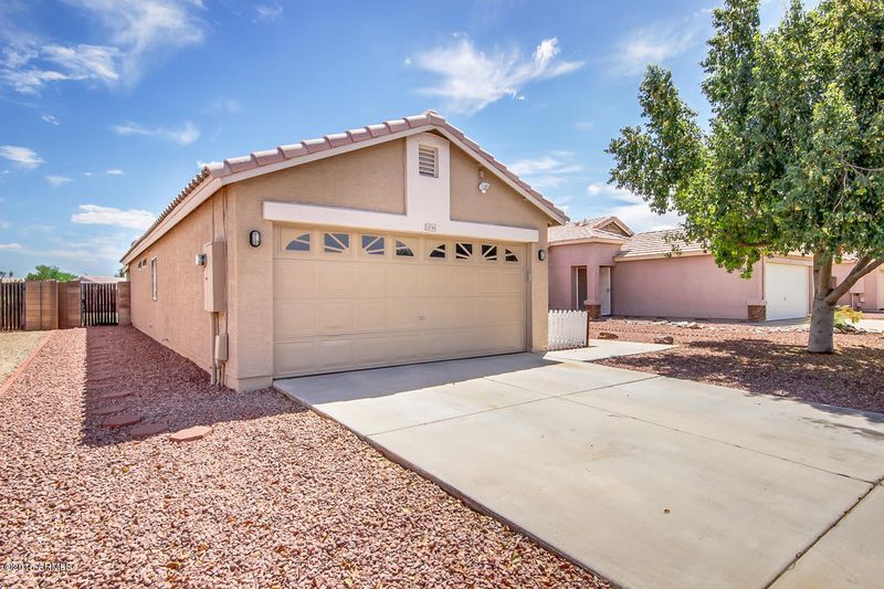 15745 W Post Dr, Surprise, AZ 85374