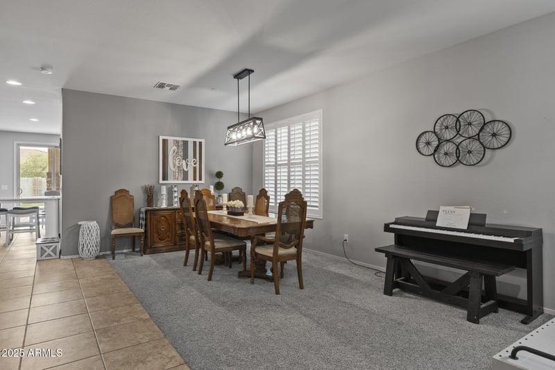 15747 182nd Ln, Surprise, AZ 85388