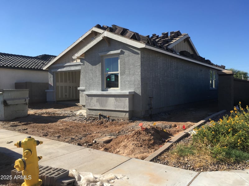15748 Voltaire St, Surprise, AZ 85379