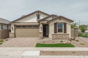 15748 Voltaire St, Surprise, AZ 85379