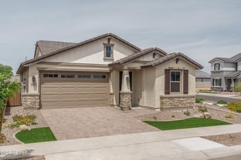 15748 Voltaire St, Surprise, AZ 85379