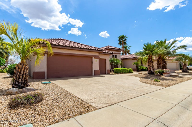 15749 Clear Canyon Dr, Surprise, AZ 85374