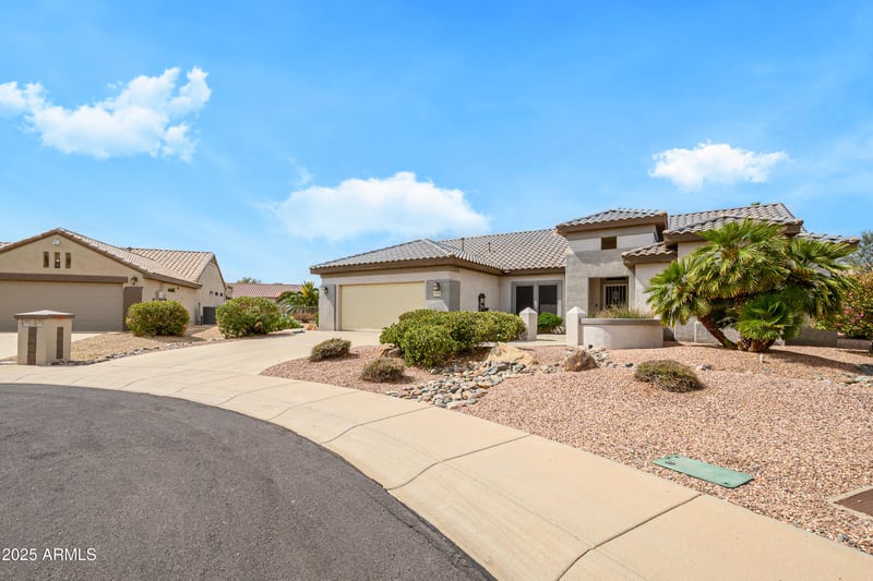 15750 Linksview Dr, Surprise, AZ 85374