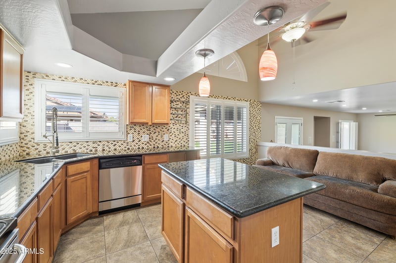 15756 Redfield Rd, Surprise, AZ 85379