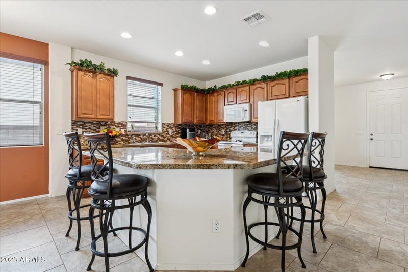 15758 Cortez St, Surprise, AZ 85379