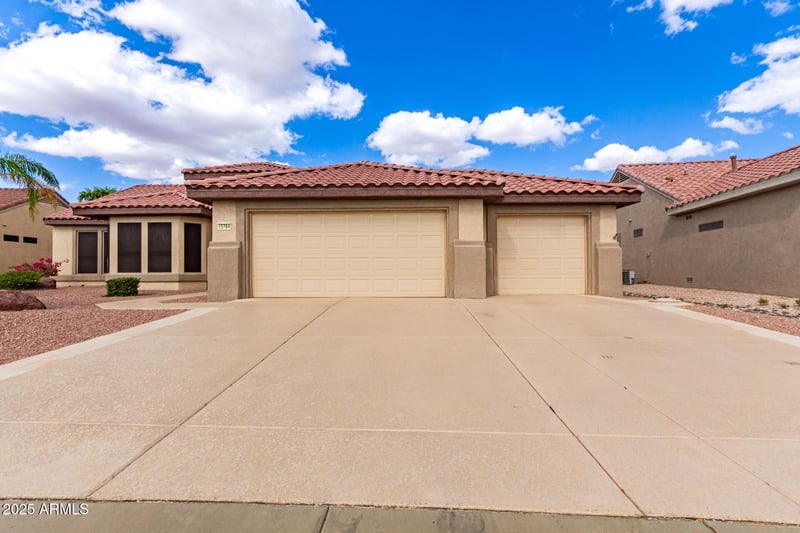 15764 Silver Breeze Dr, Surprise, AZ 85374