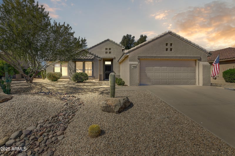 15766 Grand Point Ln, Surprise, AZ 85374