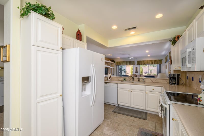 15770 Remington Dr, Surprise, AZ 85374