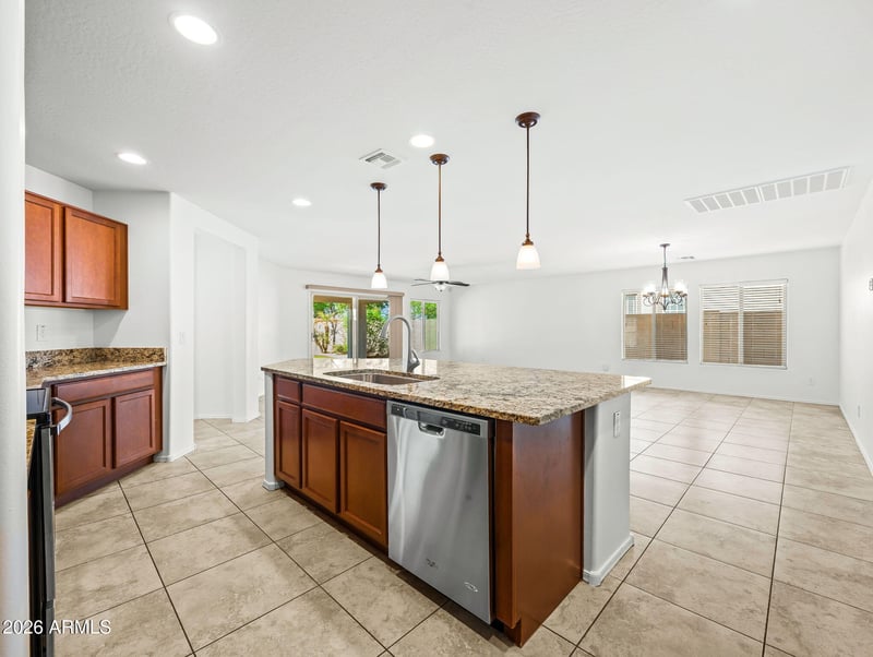15772 W Shaw Butte Dr, Surprise, AZ 85379