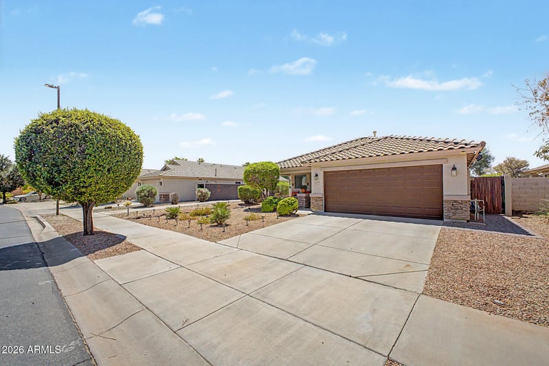 15777 W Latham St, Goodyear, AZ 85338