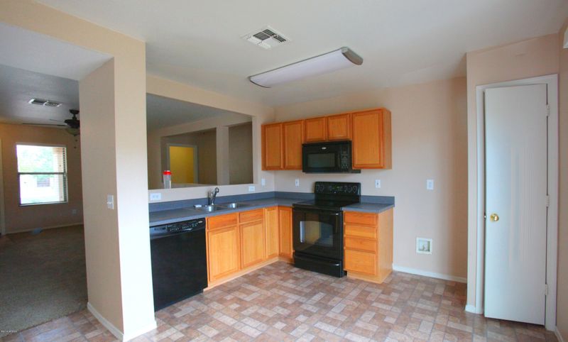 15778 W Gelding Dr, Surprise, AZ 85379
