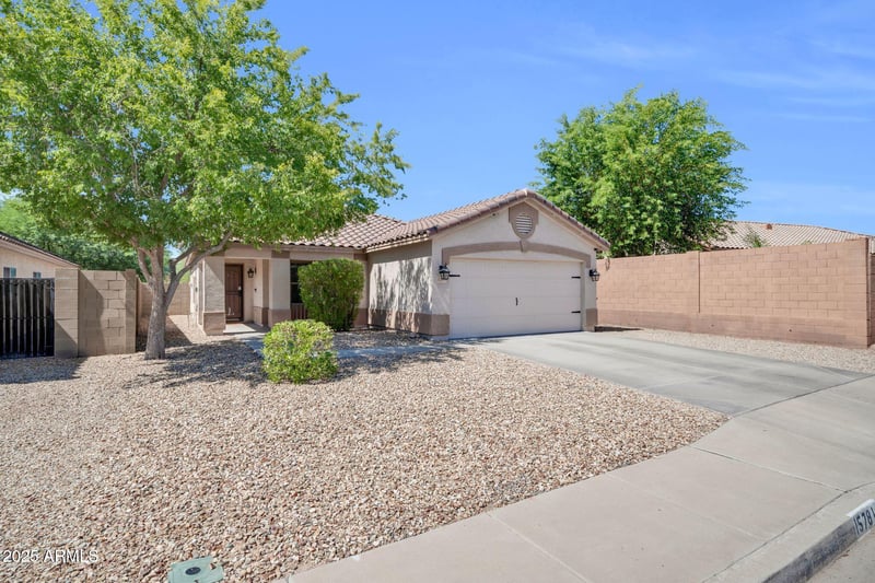 15781 Watson Ln, Surprise, AZ 85379