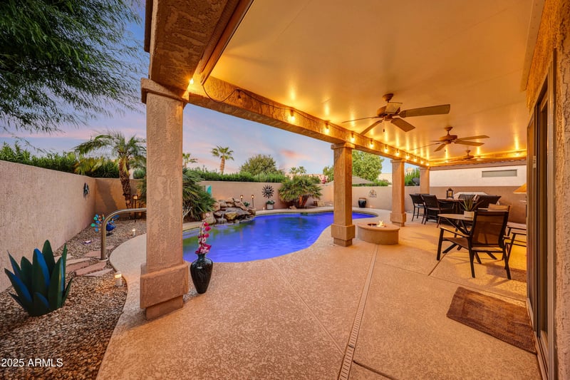 15786 Alpine Ridge Dr, Surprise, AZ 85374