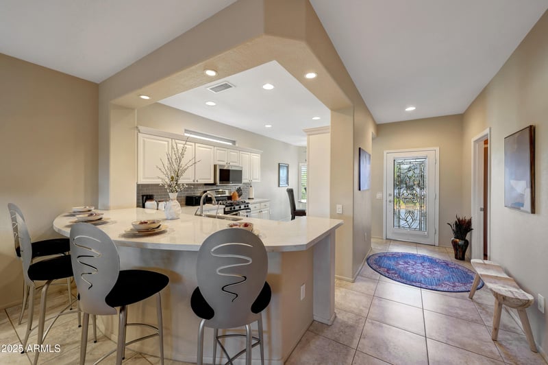 15786 Alpine Ridge Dr, Surprise, AZ 85374