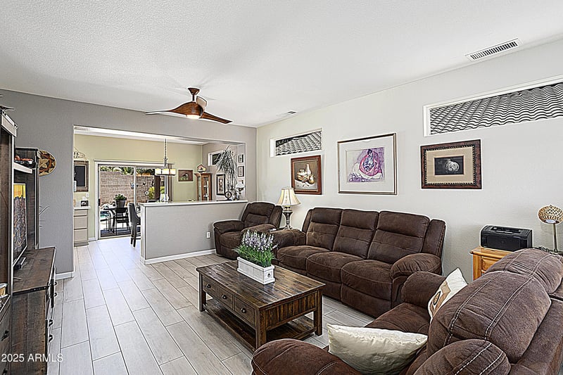 15790 Arrowhead Dr, Surprise, AZ 85374