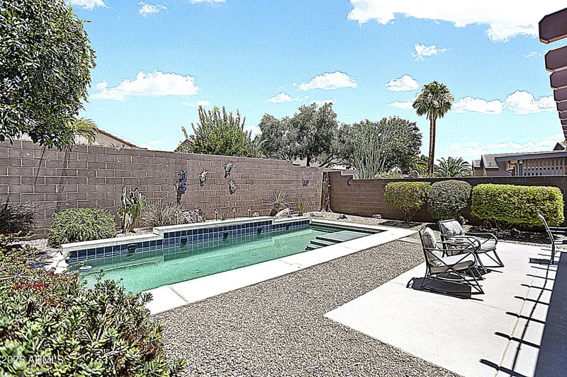 15790 Arrowhead Dr, Surprise, AZ 85374