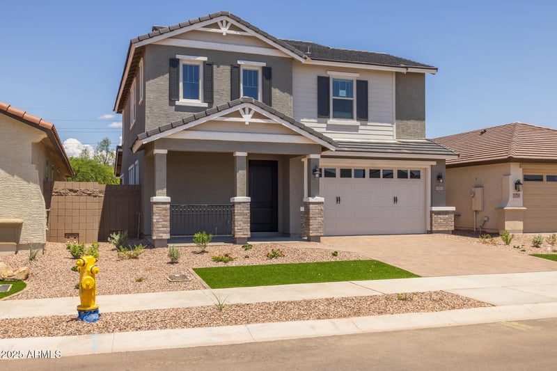 15792 Georgia Dr, Surprise, AZ 85379