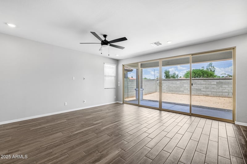 15792 Georgia Dr, Surprise, AZ 85379
