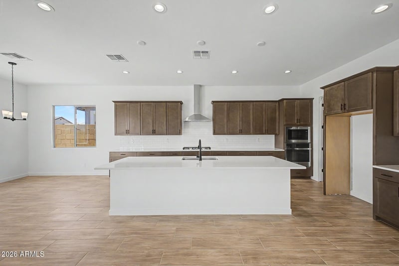 15799 W Desert Hollow Dr, Surprise, AZ 85387