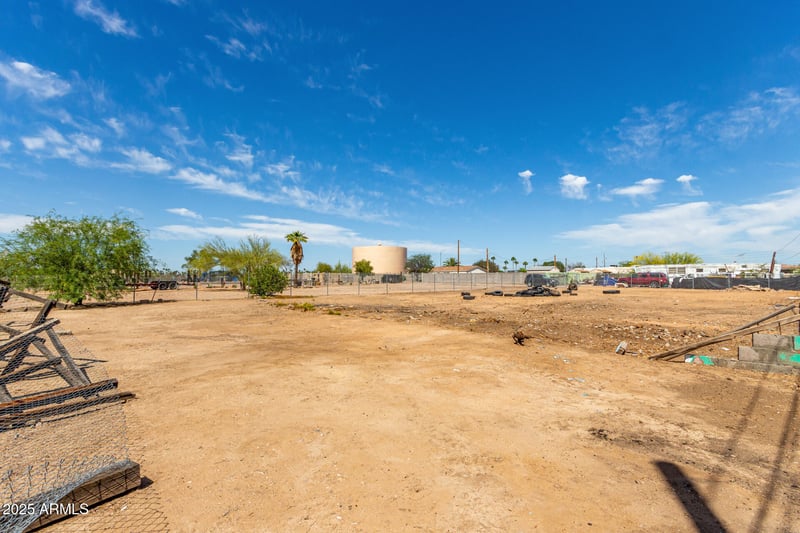 15801 12 Jerry St #-, Surprise, AZ 85378