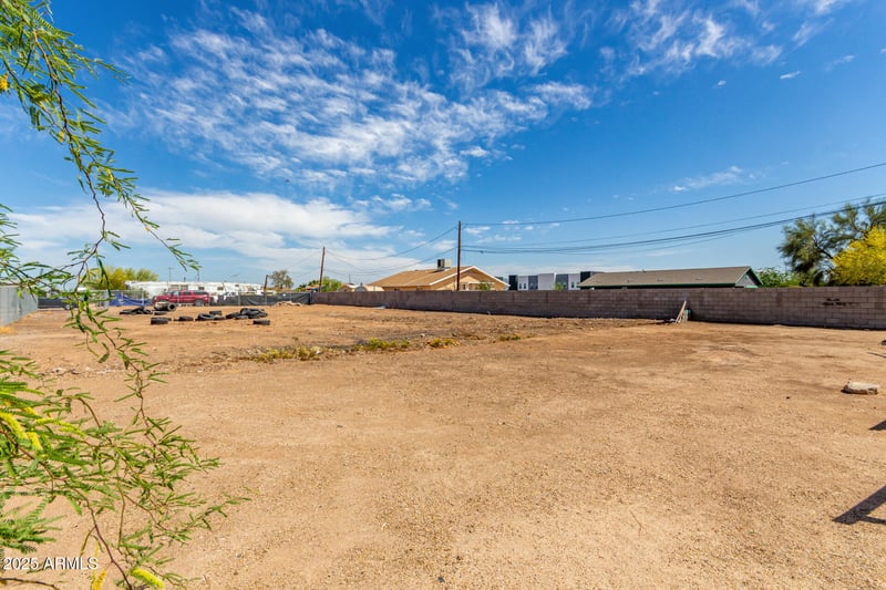 15801 12 Jerry St #-, Surprise, AZ 85378
