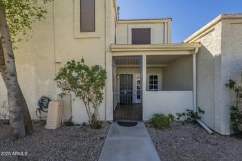 15801 29th St #11, Phoenix, AZ 85032