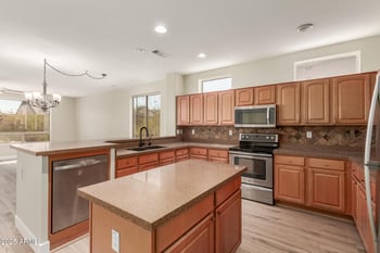 15801 Goldenrod Dr, Surprise, AZ 85374