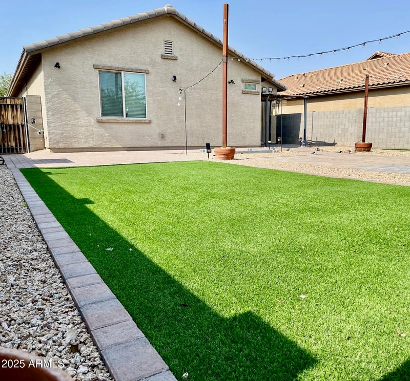 15801 Lisbon Ln, Surprise, AZ 85379