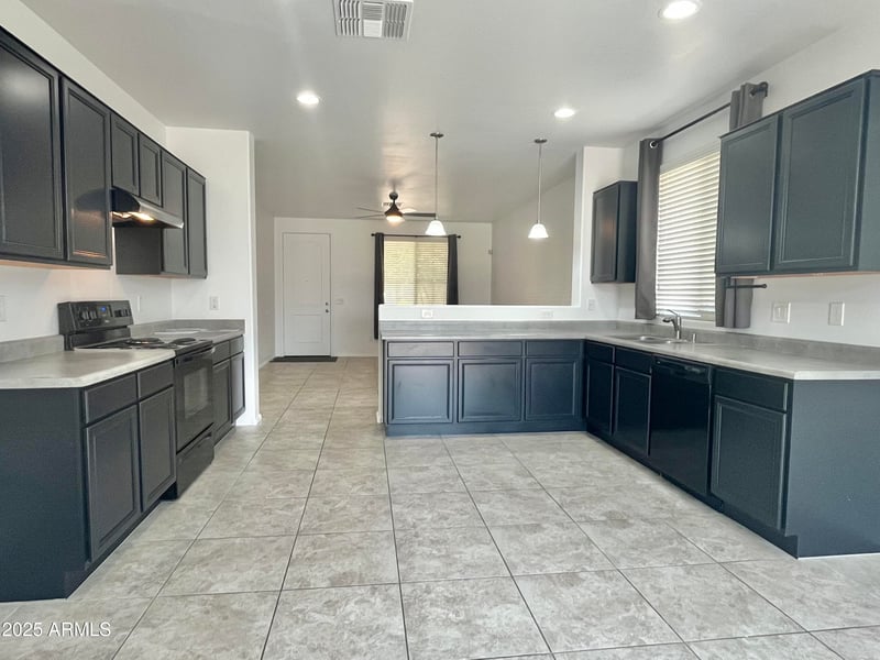 15801 Lisbon Ln, Surprise, AZ 85379