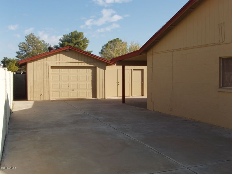 15801 N 30th Dr, Phoenix, AZ 85053