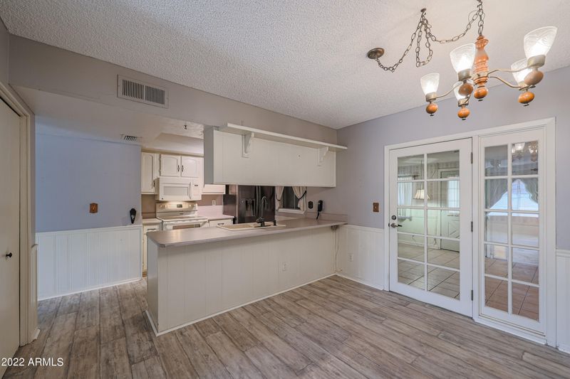 15801 N 48th Ave, Glendale, AZ 85306