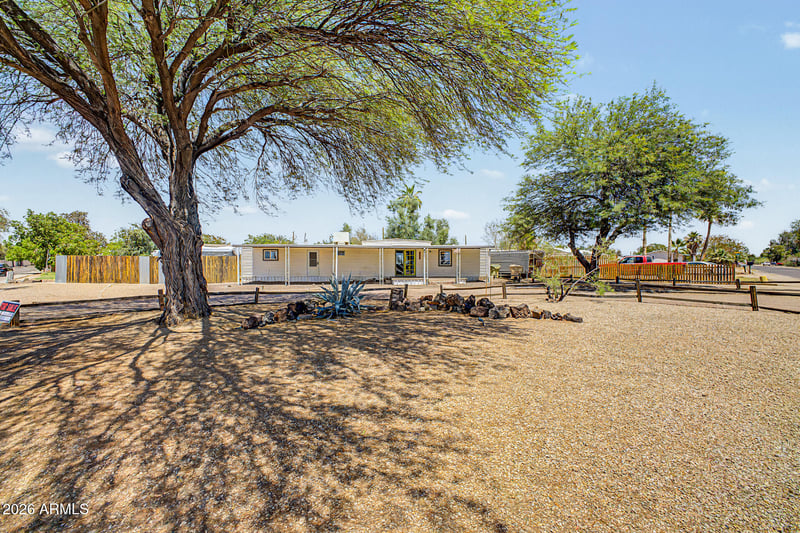 15801 N 67th Ave, Glendale, AZ 85306