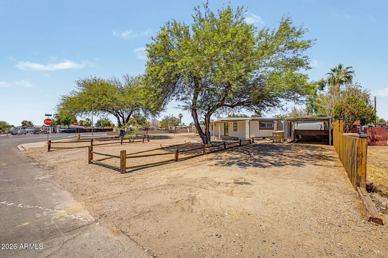 15801 N 67th Ave, Glendale, AZ 85306