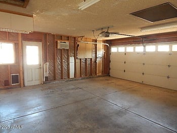 15802 47th Dr, Glendale, AZ 85306