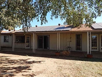 15802 47th Dr, Glendale, AZ 85306