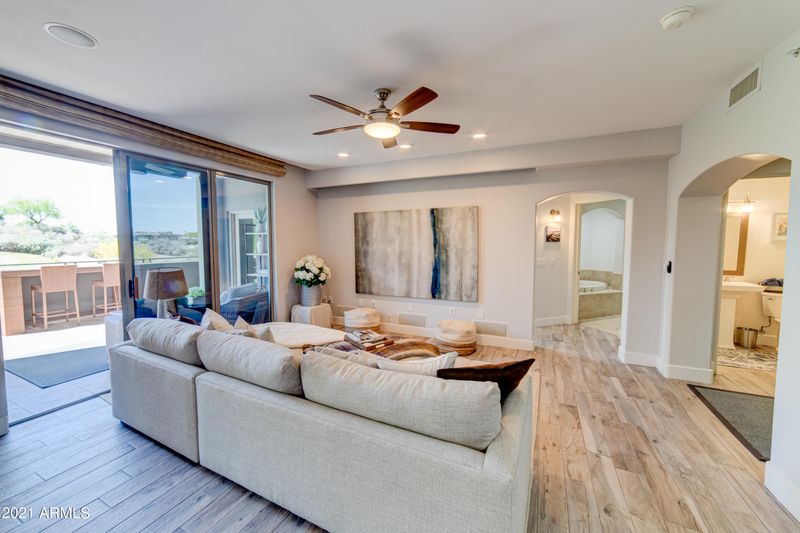 15802 N 71st St #209, Scottsdale, AZ 85254