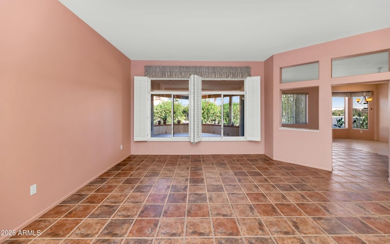 15804 Heritage Dr, Sun City West, AZ 85375