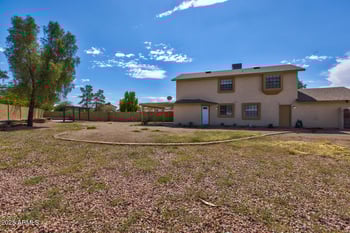 15805 37th Ln, Phoenix, AZ 85053