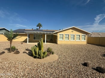 15806 110th Ave, Sun City, AZ 85351