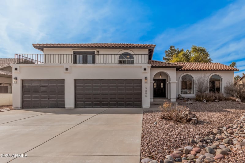 15806 N 45th Pl, Phoenix, AZ 85032