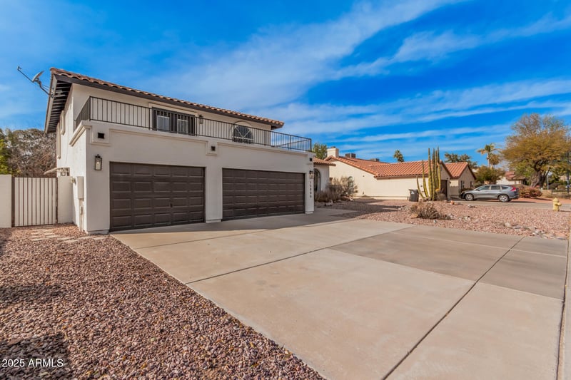 15806 N 45th Pl, Phoenix, AZ 85032