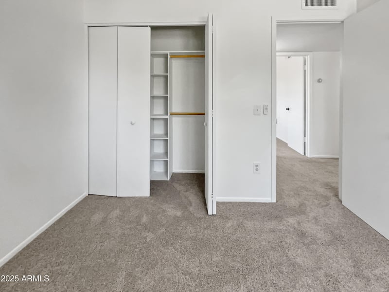 15807 60th Ave, Glendale, AZ 85306