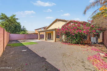 15807 W Calavar Rd, Surprise, AZ 85379