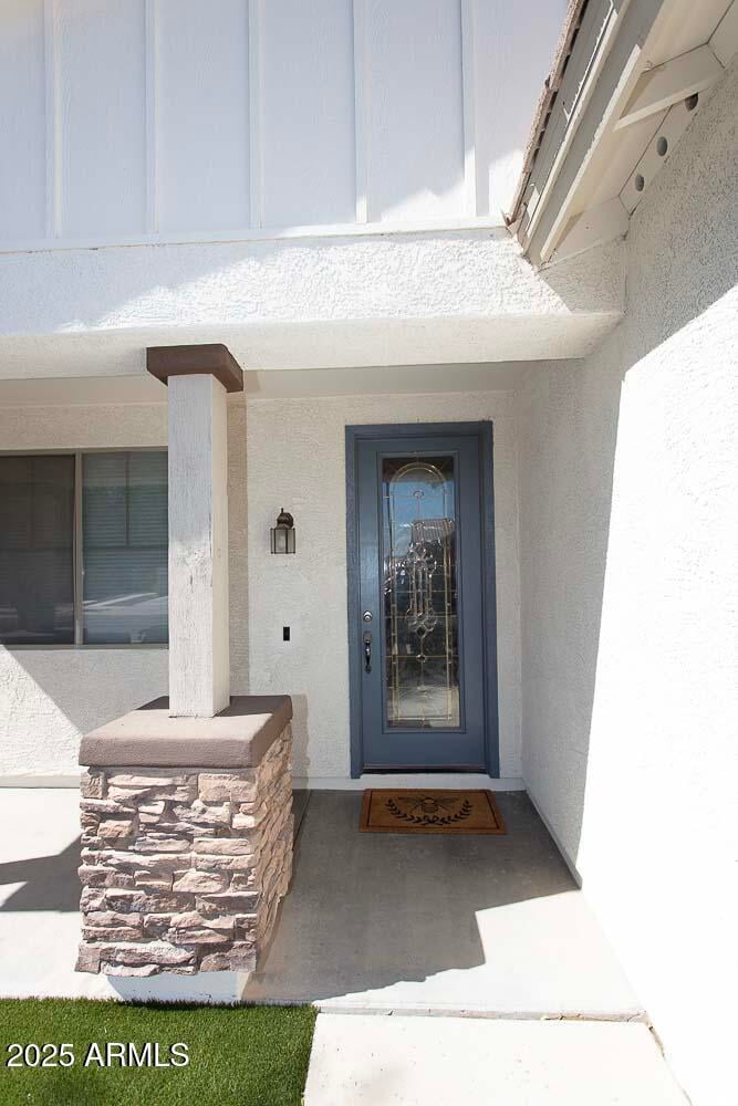 15808 Shaw Butte Dr, Surprise, AZ 85379