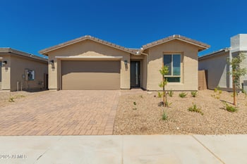 15808 Vogel Ave, Goodyear, AZ 85338
