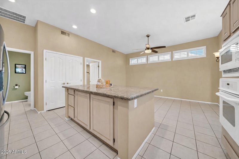 15808 Heritage Dr, Sun City West, AZ 85375