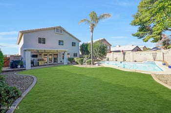 15809 11th Ave, Phoenix, AZ 85023