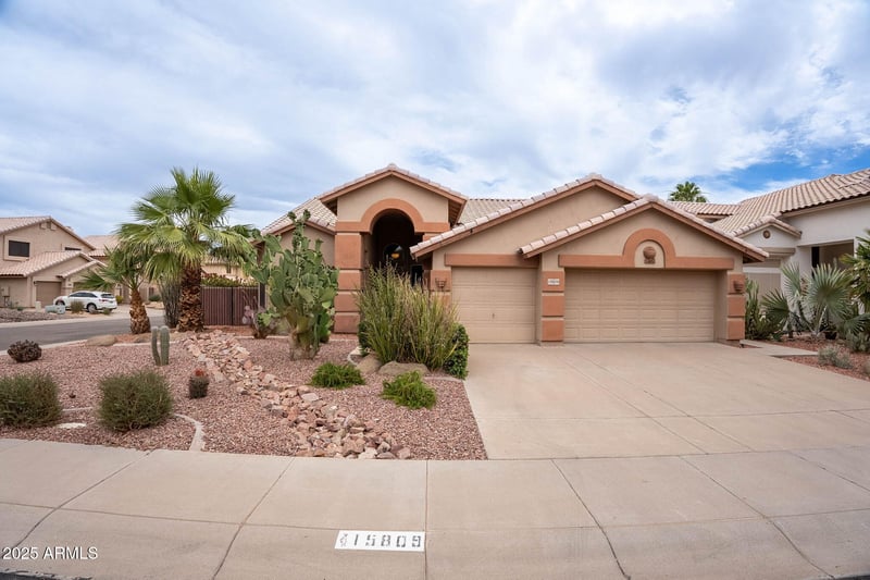 15809 31st St, Phoenix, AZ 85048