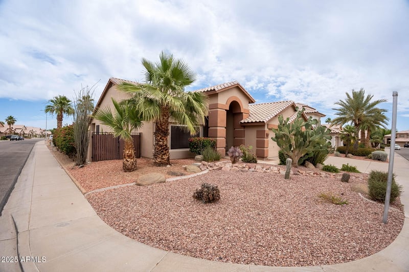 15809 31st St, Phoenix, AZ 85048