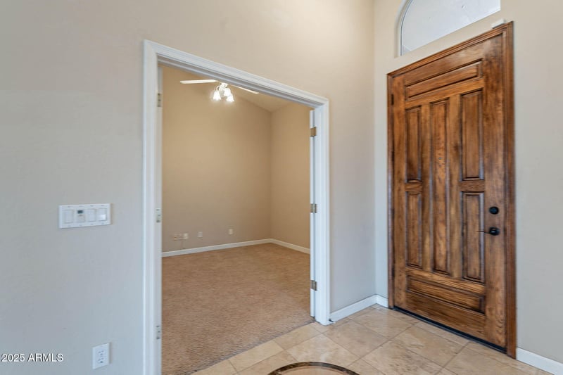15809 31st St, Phoenix, AZ 85048